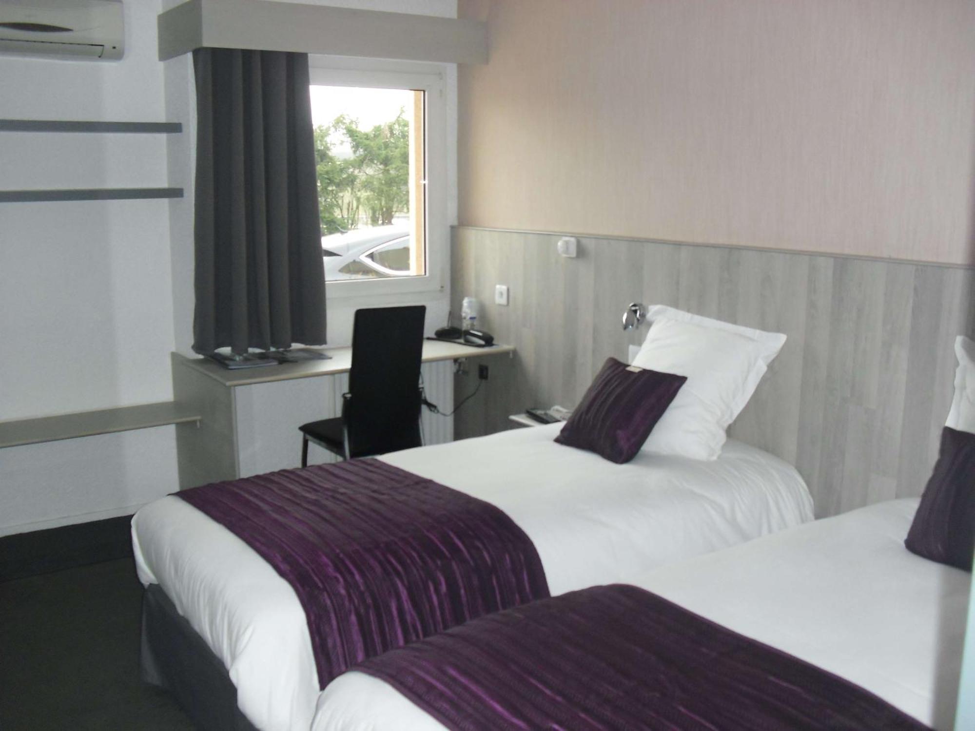 אבלון Brit Hotel Dak Hotel מראה חיצוני תמונה