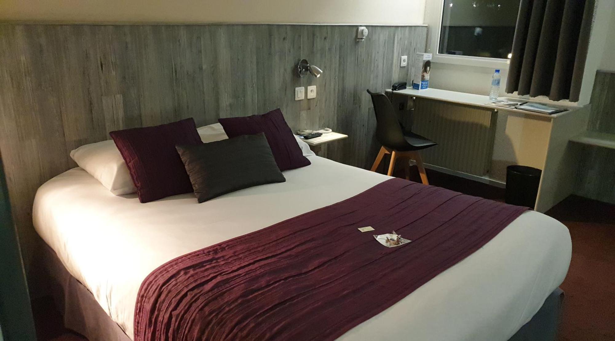 אבלון Brit Hotel Dak Hotel מראה חיצוני תמונה