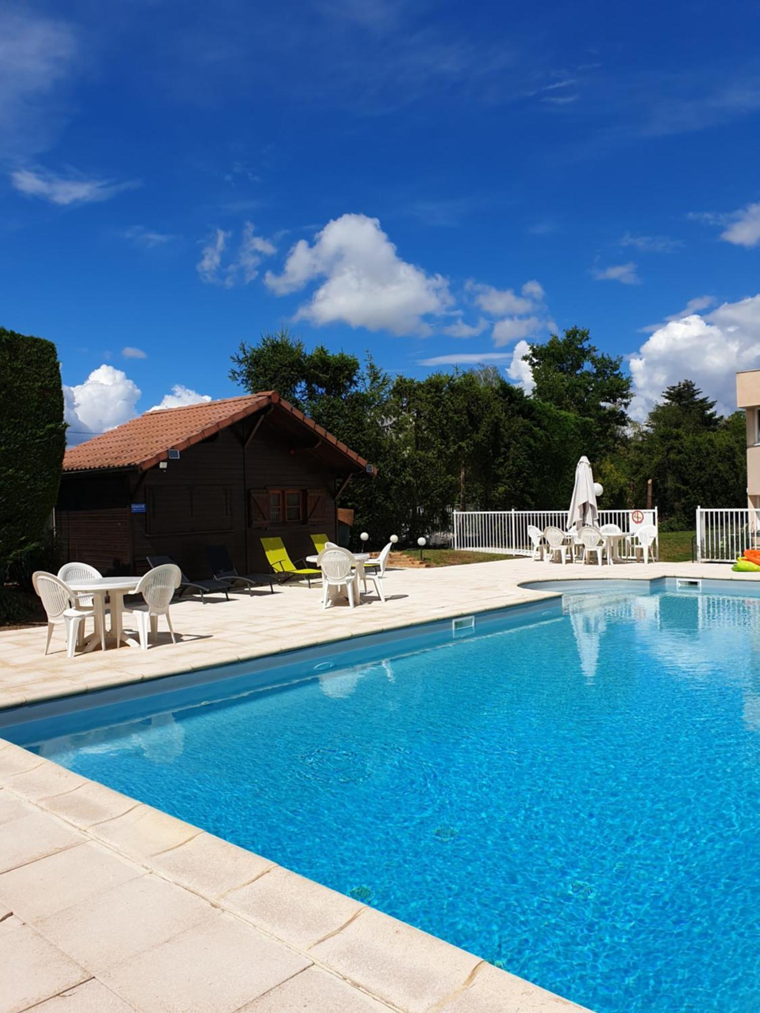 אבלון Brit Hotel Dak Hotel מראה חיצוני תמונה