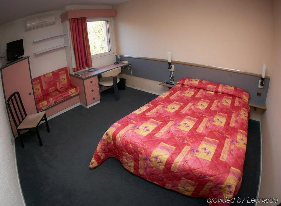 אבלון Brit Hotel Dak Hotel חדר תמונה